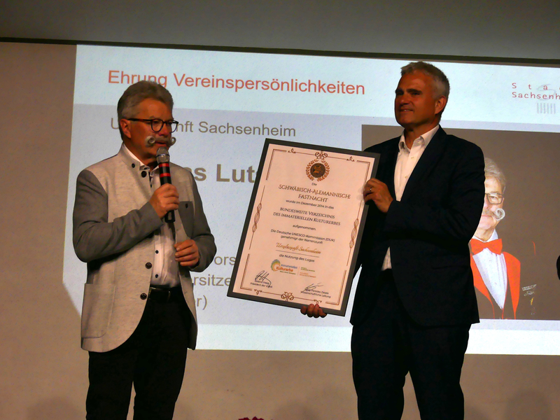 Übergabe Urkunde Kulturerbe