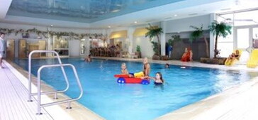 Hallenbad