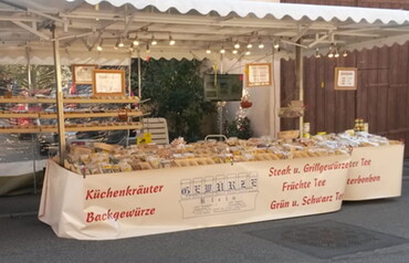 Wochenmarkt Gewürze Klein